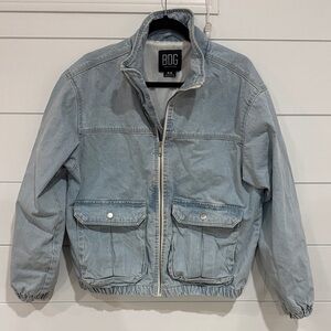 Excellent BDG Urban Outfitters Brynn Cargo Denim Jacket Sz M